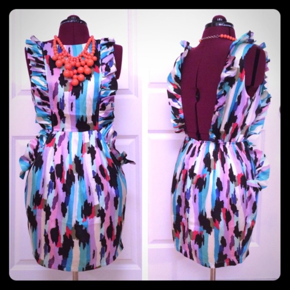 NWOT Colorful Low-back Mini Party Dress with Pockets & Ruffle Detail Small